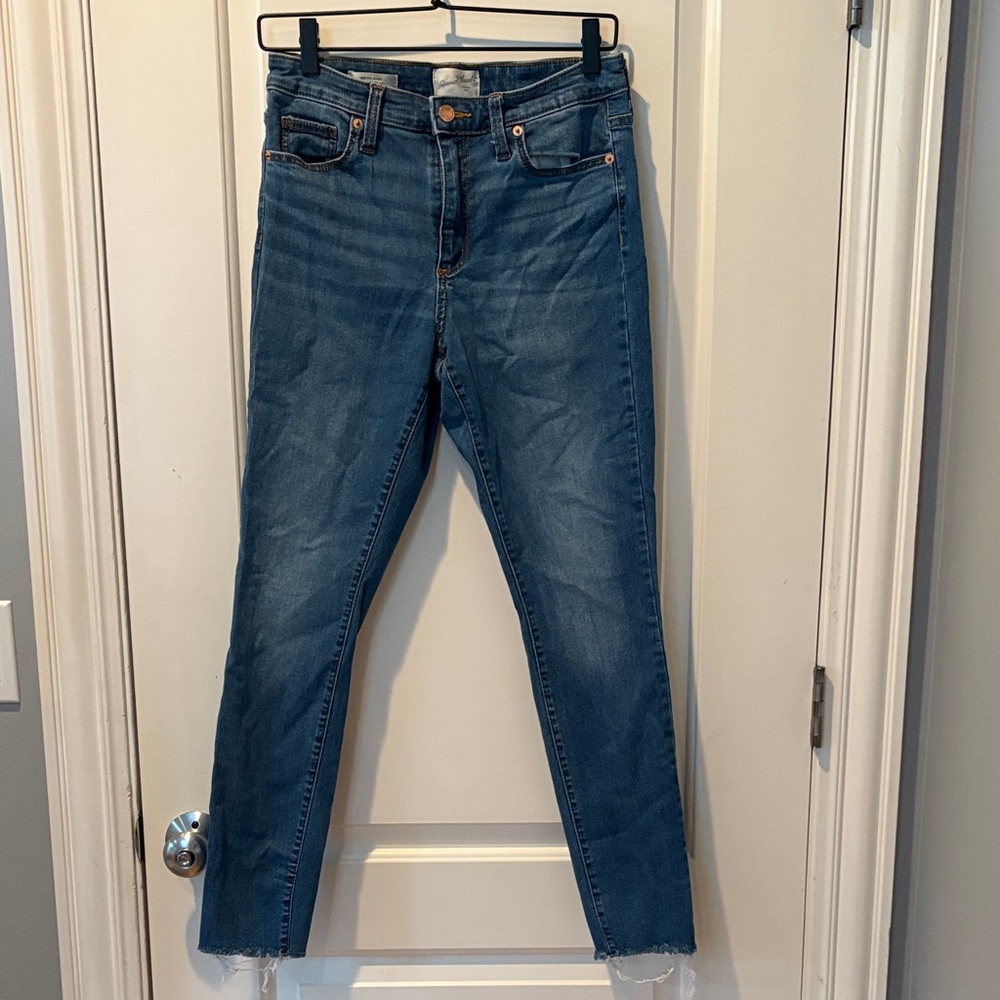 Universal Thread Women's Skinny Jeans in Blue